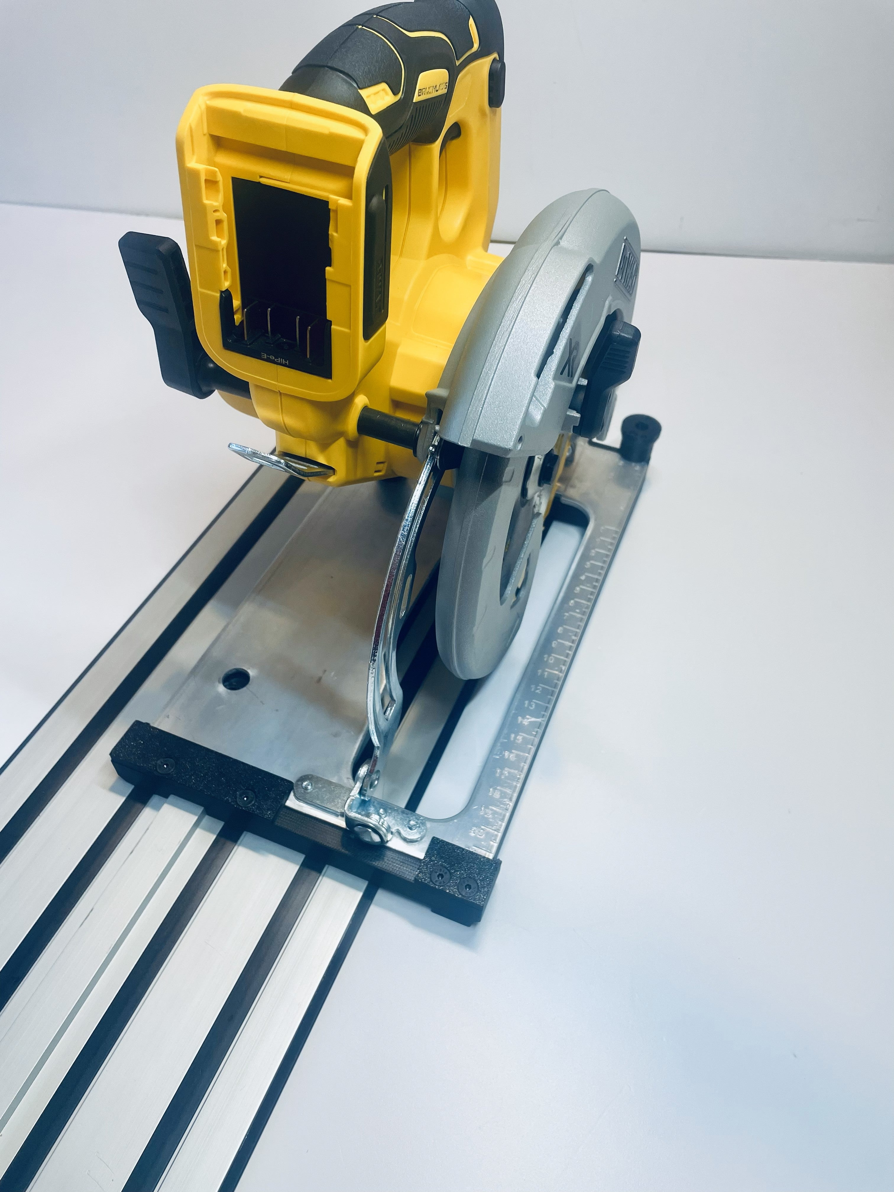 Guide Rail Adapter for DeWalt DCS570 DWE575 DCS575 DCS578 DCS573 Base dewal Rail Track