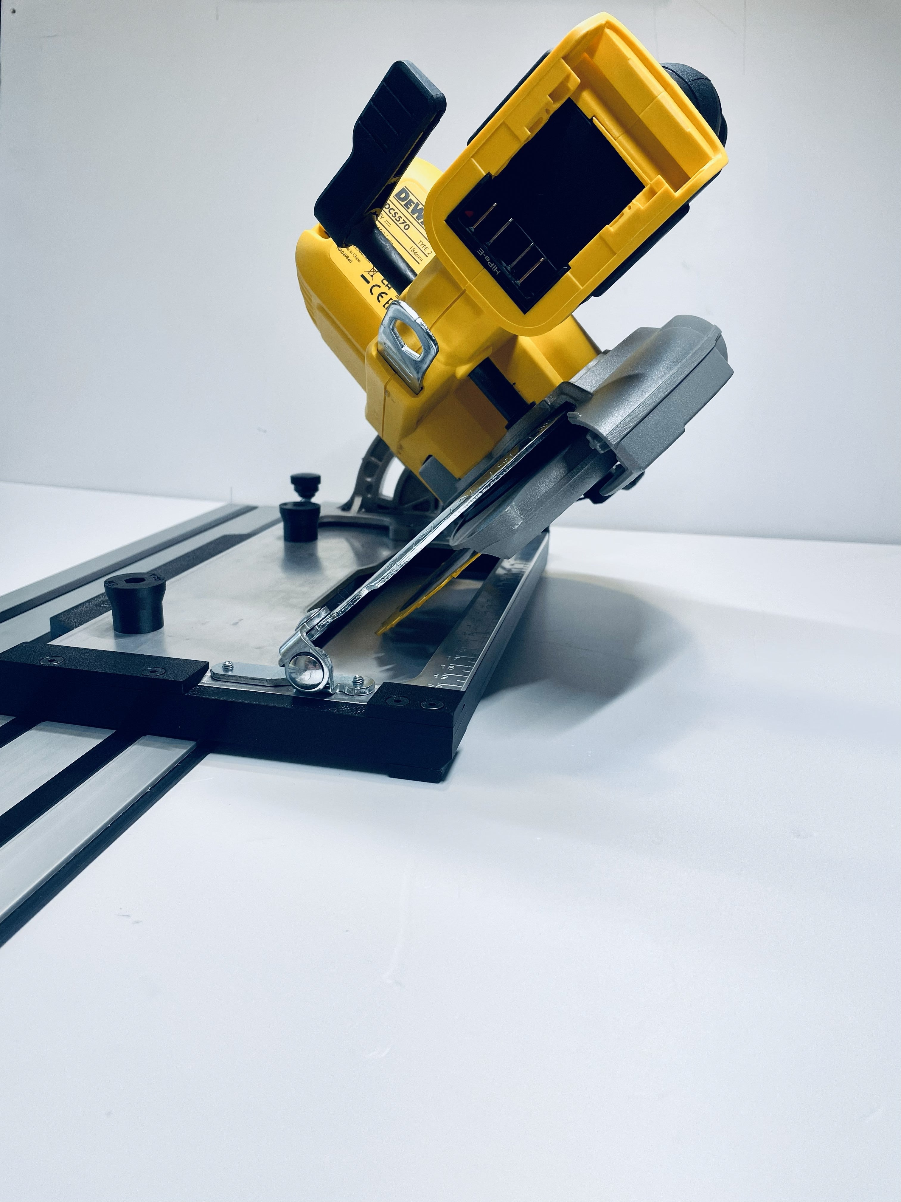 Guide Rail Adapter for DeWalt DCS570 DWE575 DCS575 DCS578 DCS573 Base Dewalt Rail Track For Angle Cutting