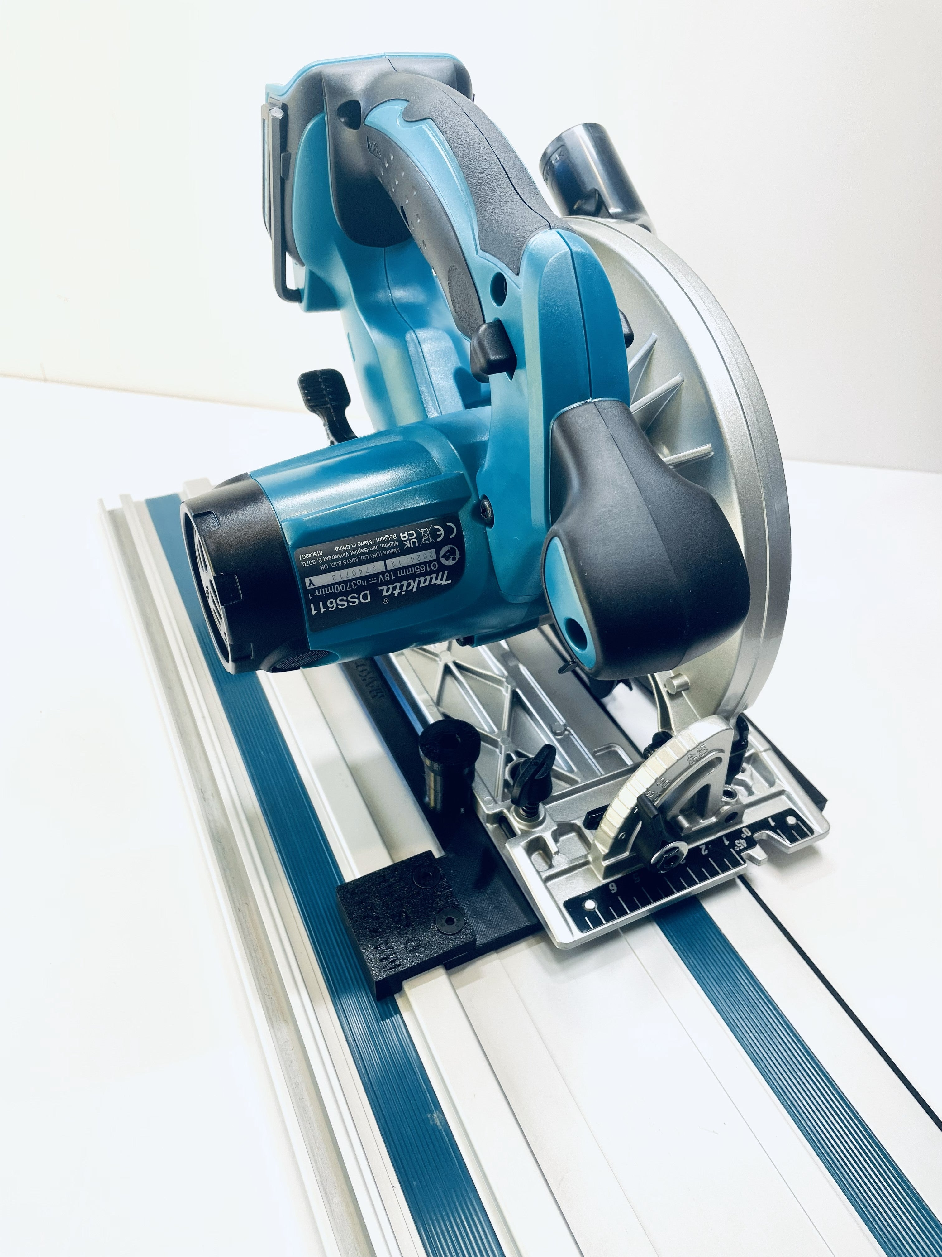 Makita DSS610Z DSS611Z Adapter Makita Circular Saw Guid Rail Track UK