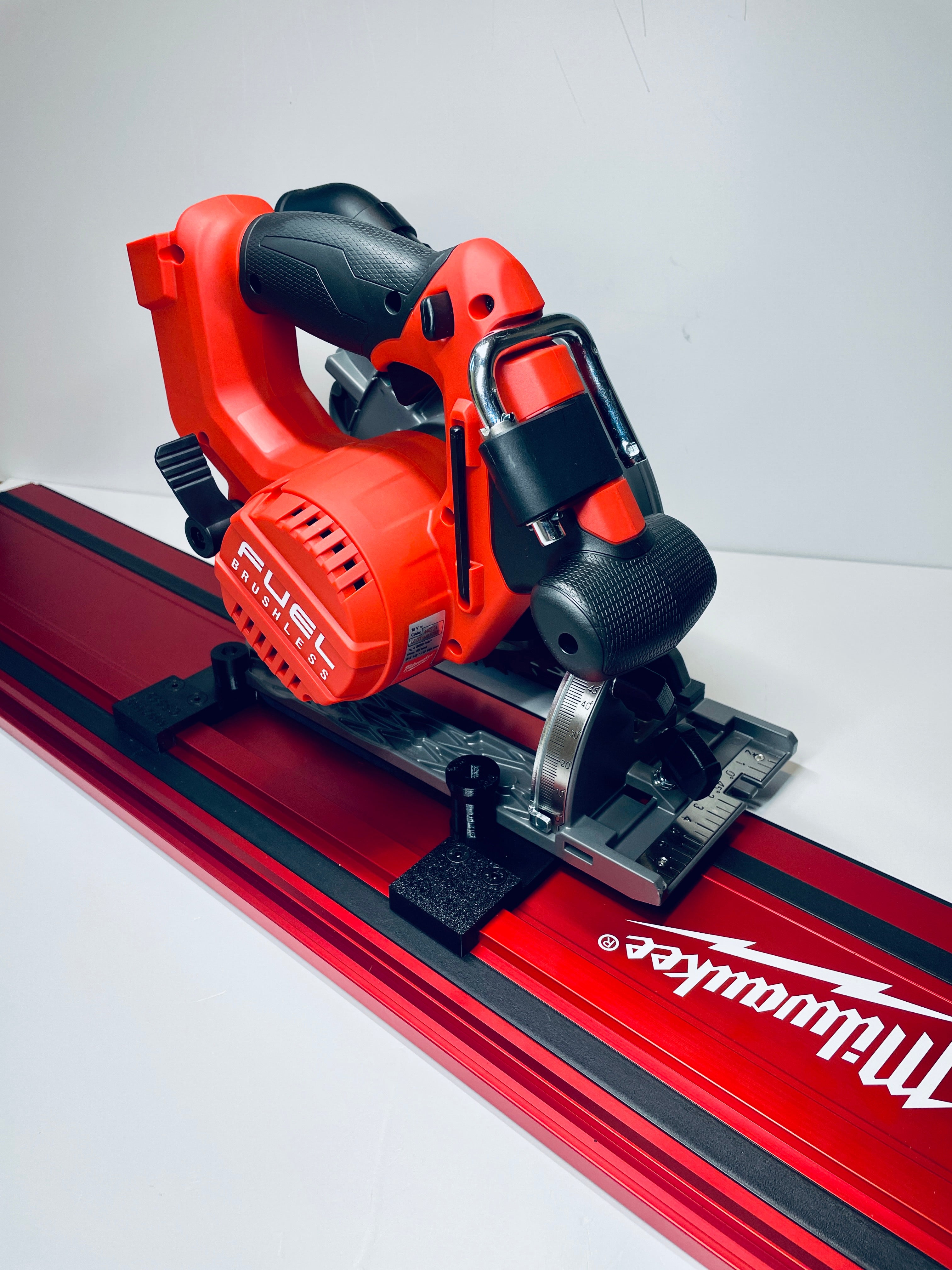 MILWAUKEE M18CCS55 2730-20 Adaptor base MILWAUKEE guide rail track