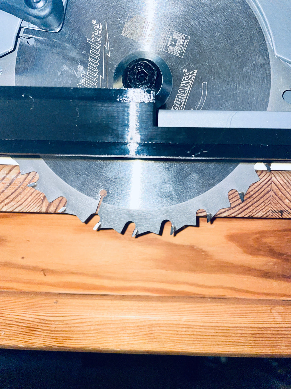 MILWAUKEE M18CCS55 2730-20 Adaptor base MILWAUKEE guide rail track