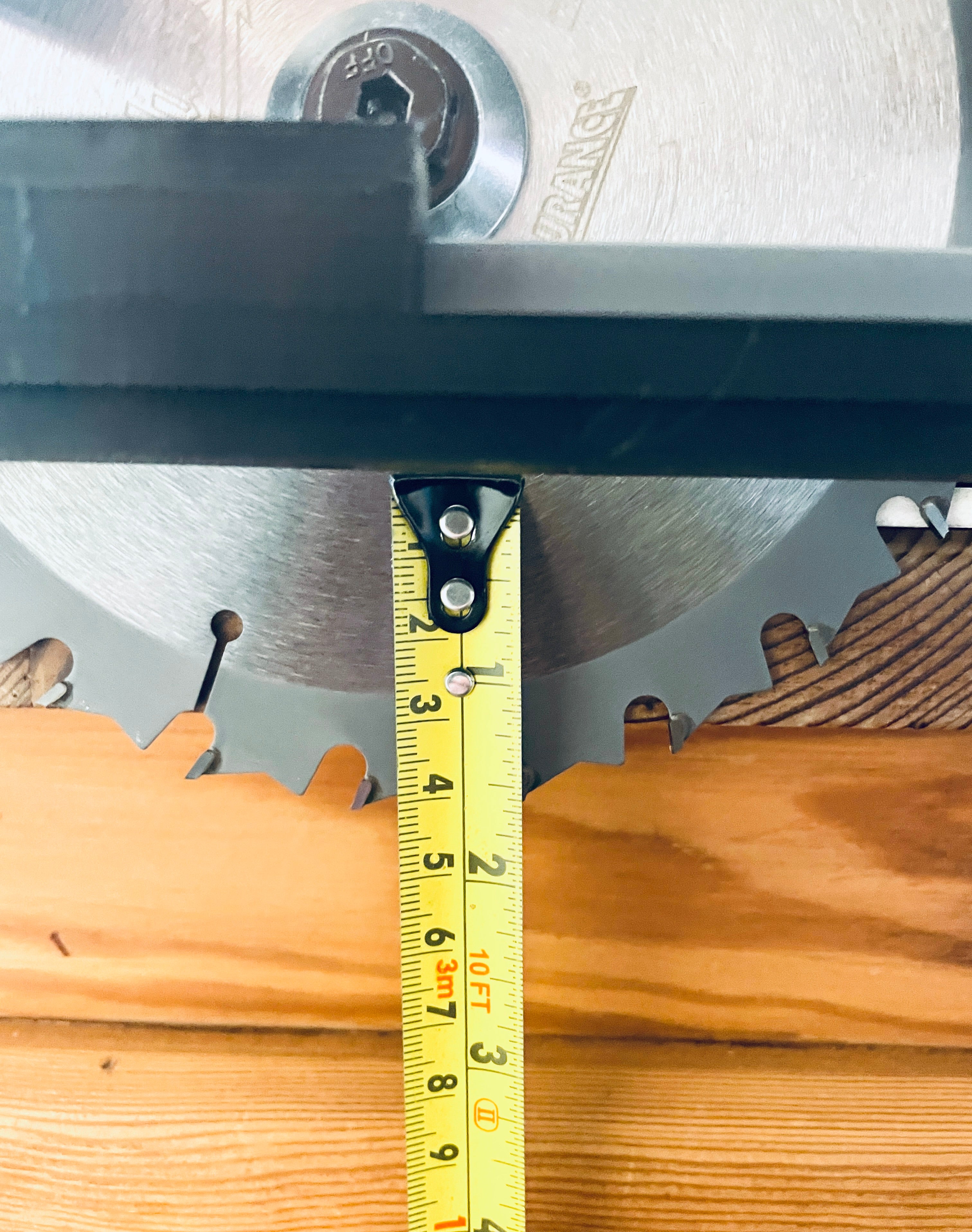 MILWAUKEE M18CCS55 2730-20 Adaptor base MILWAUKEE guide rail track