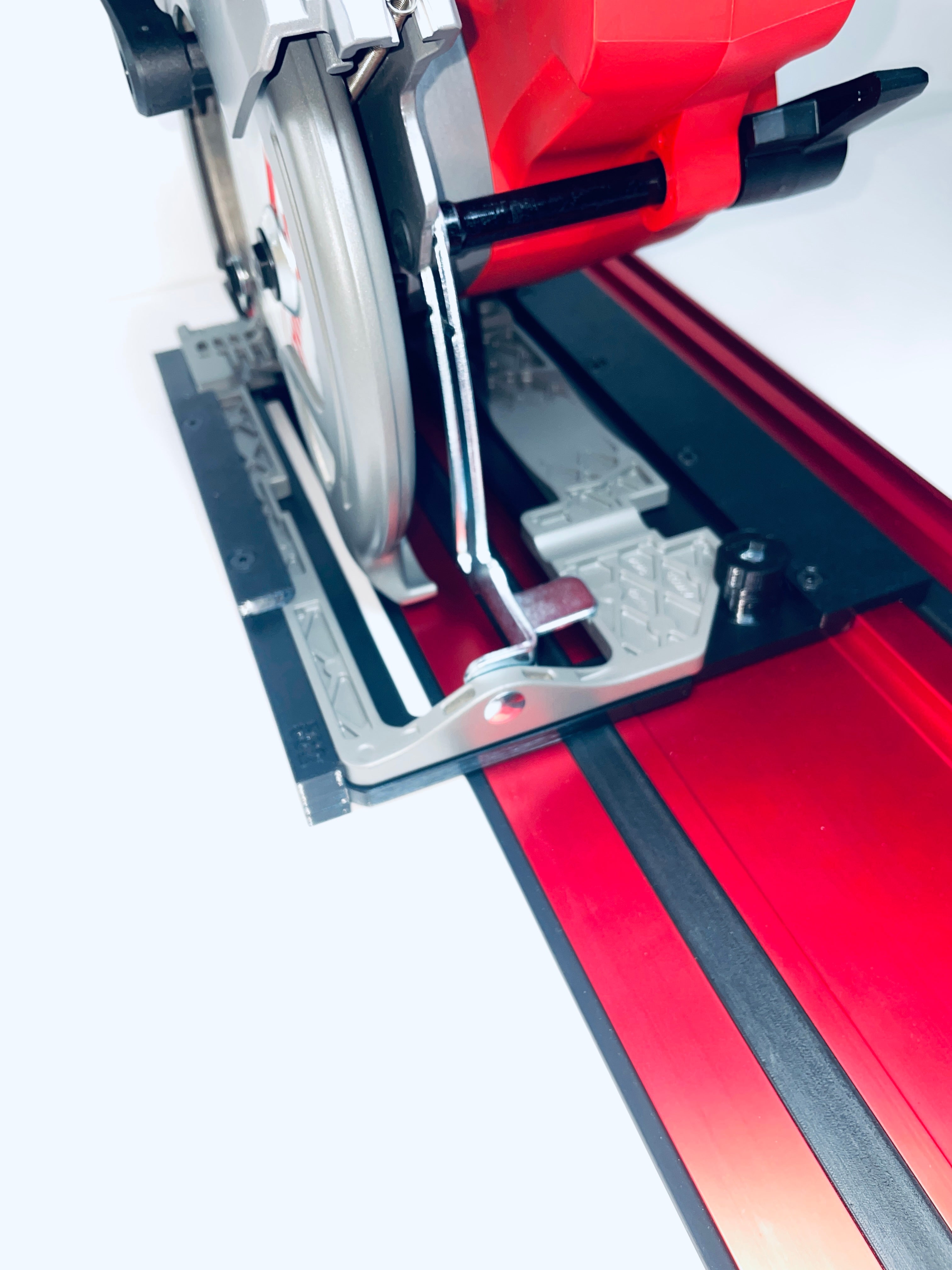 Milwaukee FCS552 Adapter Plate Compatible With Milwaukee Guide Rail Track