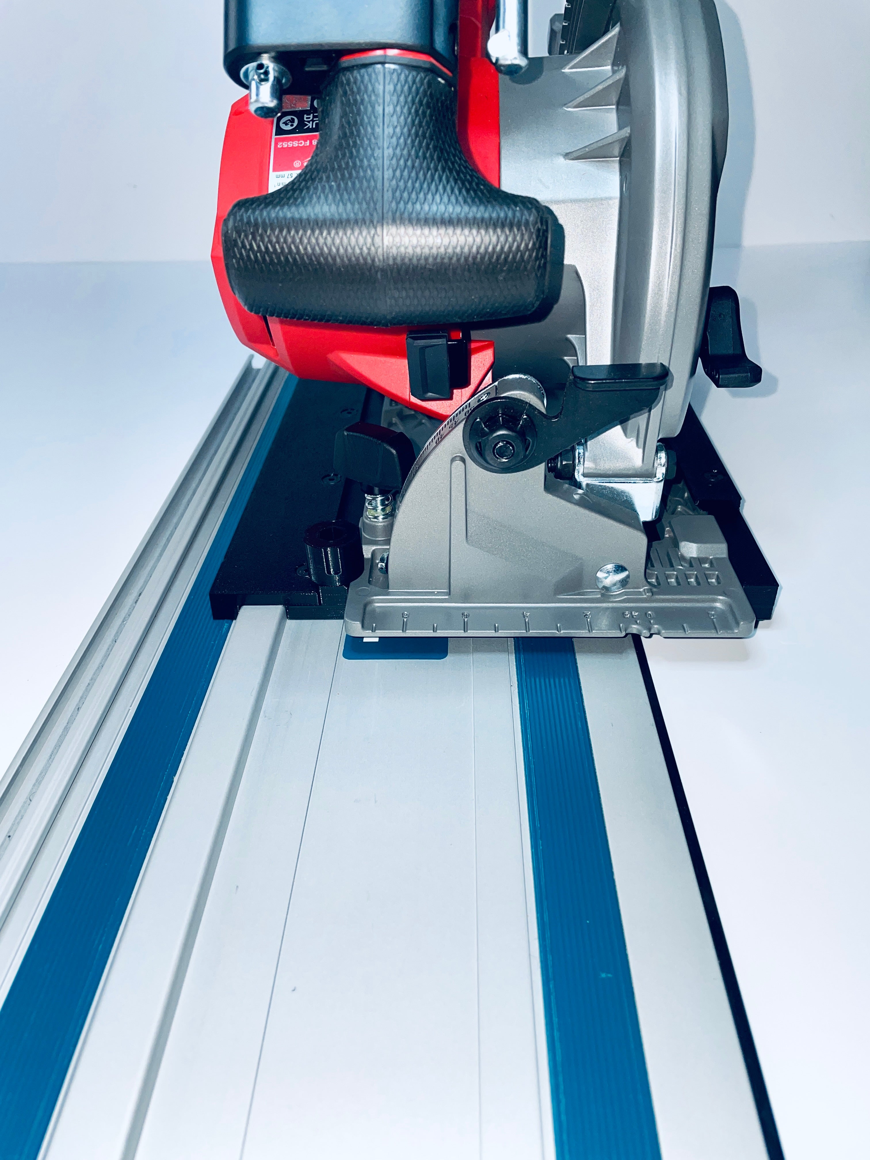 Milwaukee FCS552 Adapter Plate Compatible With Makita Guide Rail Track