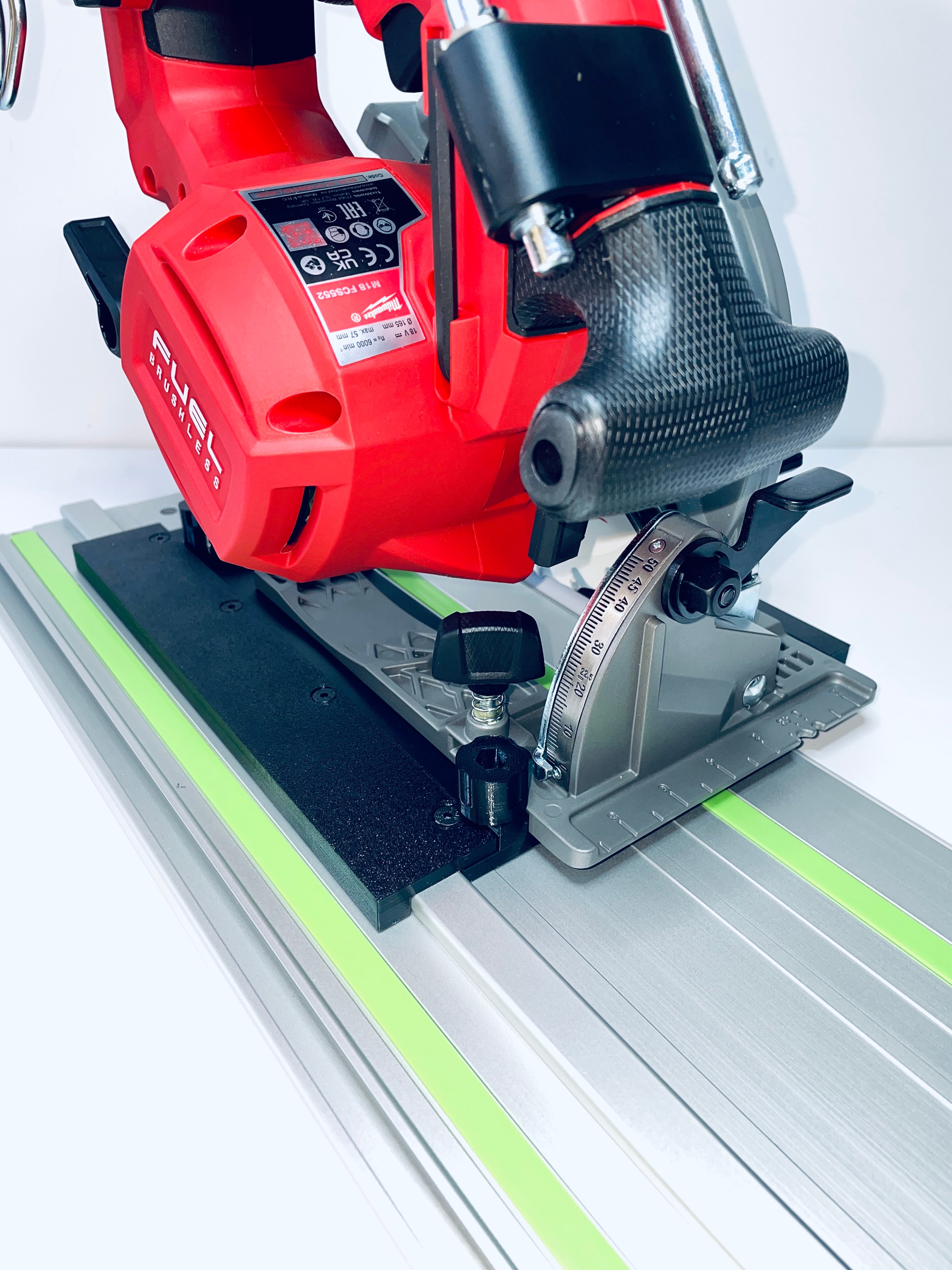 Milwaukee FCS552 Adapter Plate Compatible With Festool Guide Rail Track