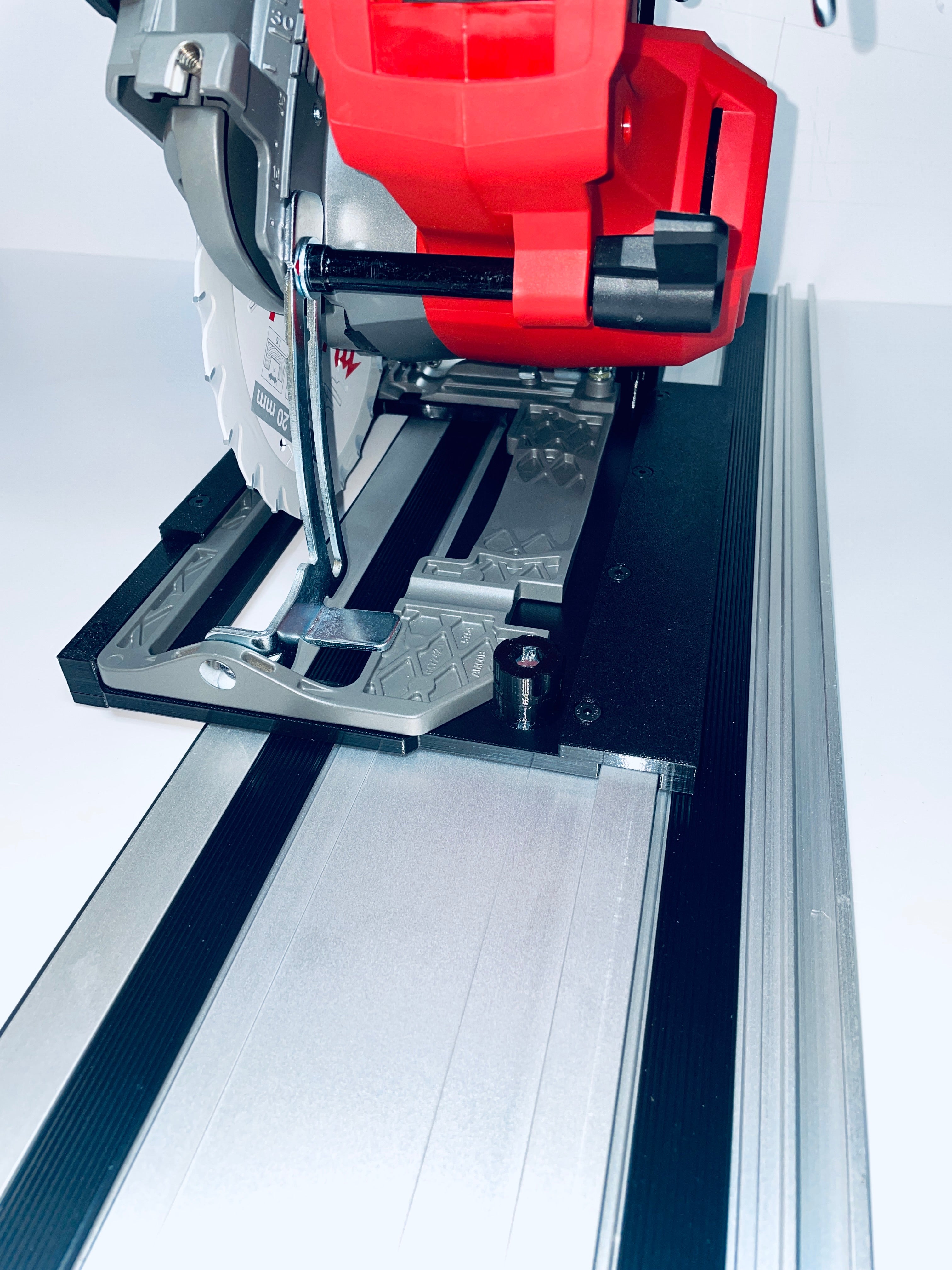 Milwaukee FCS552 Adapter Plate Compatible With Buyaparcel Guide Rail Track