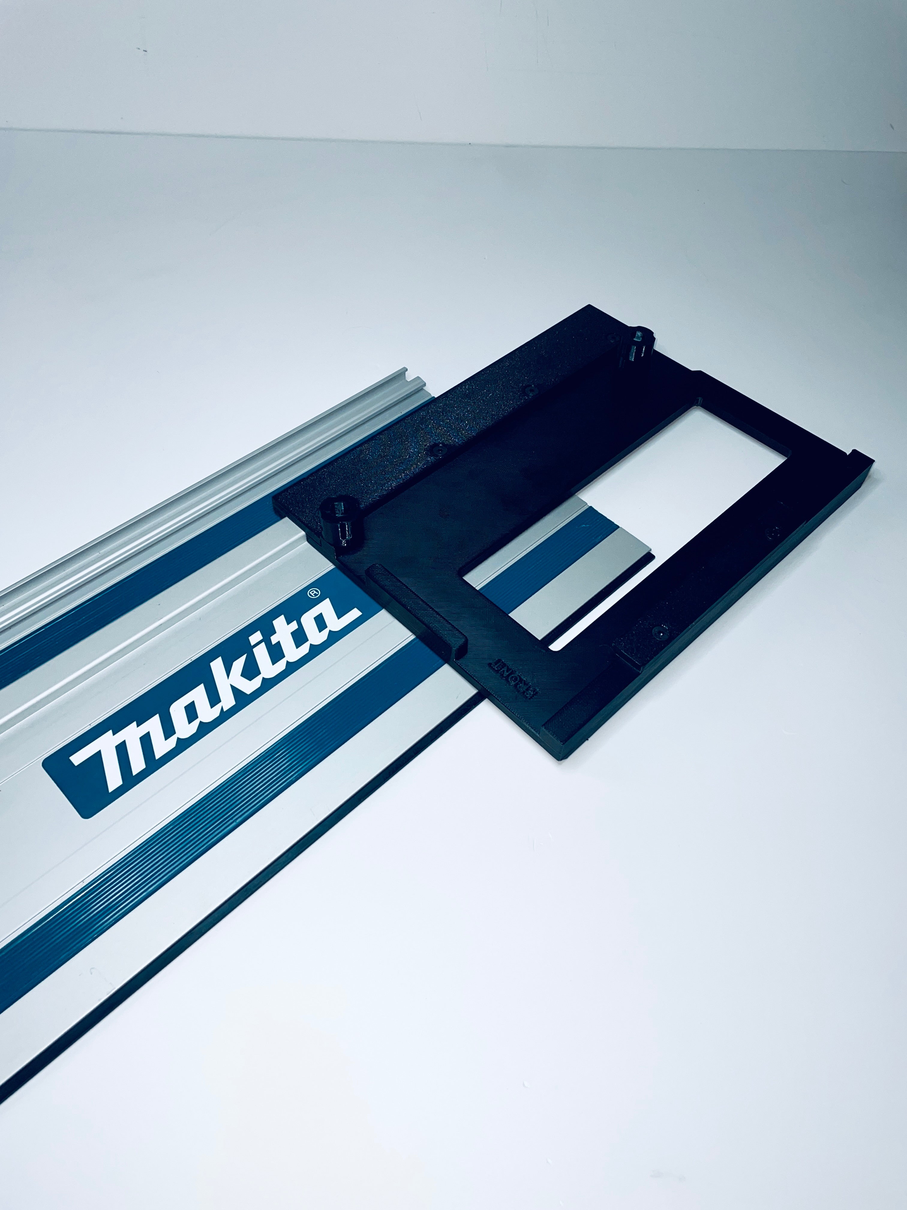 Milwaukee FCS552 Adapter Plate Compatible With Makita Guide Rail Track