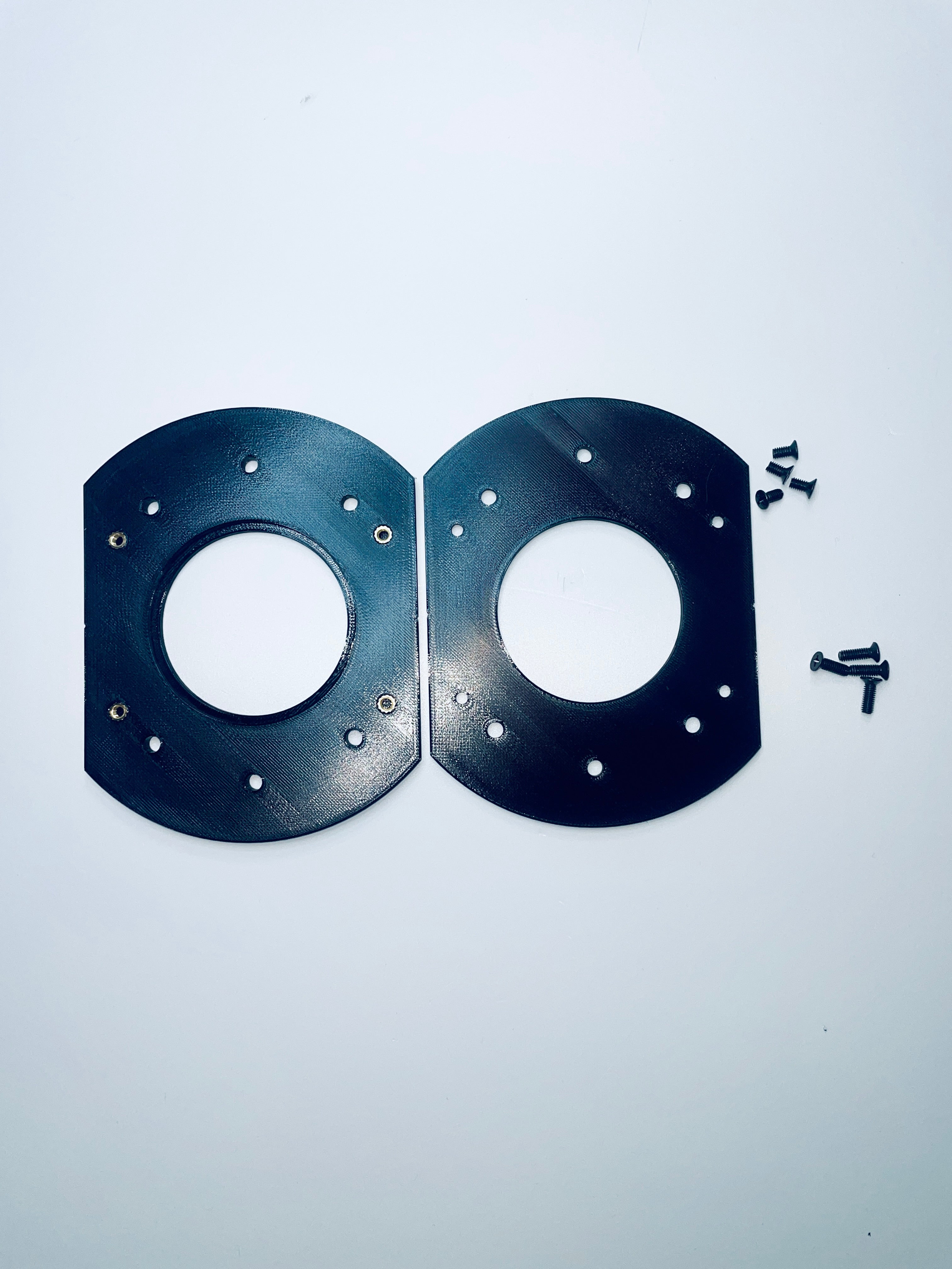 Guide Bush Adapter for DeWalt DCW600 / DCW604 Plunge Base – Fits Katsu Brass Guide Bushings