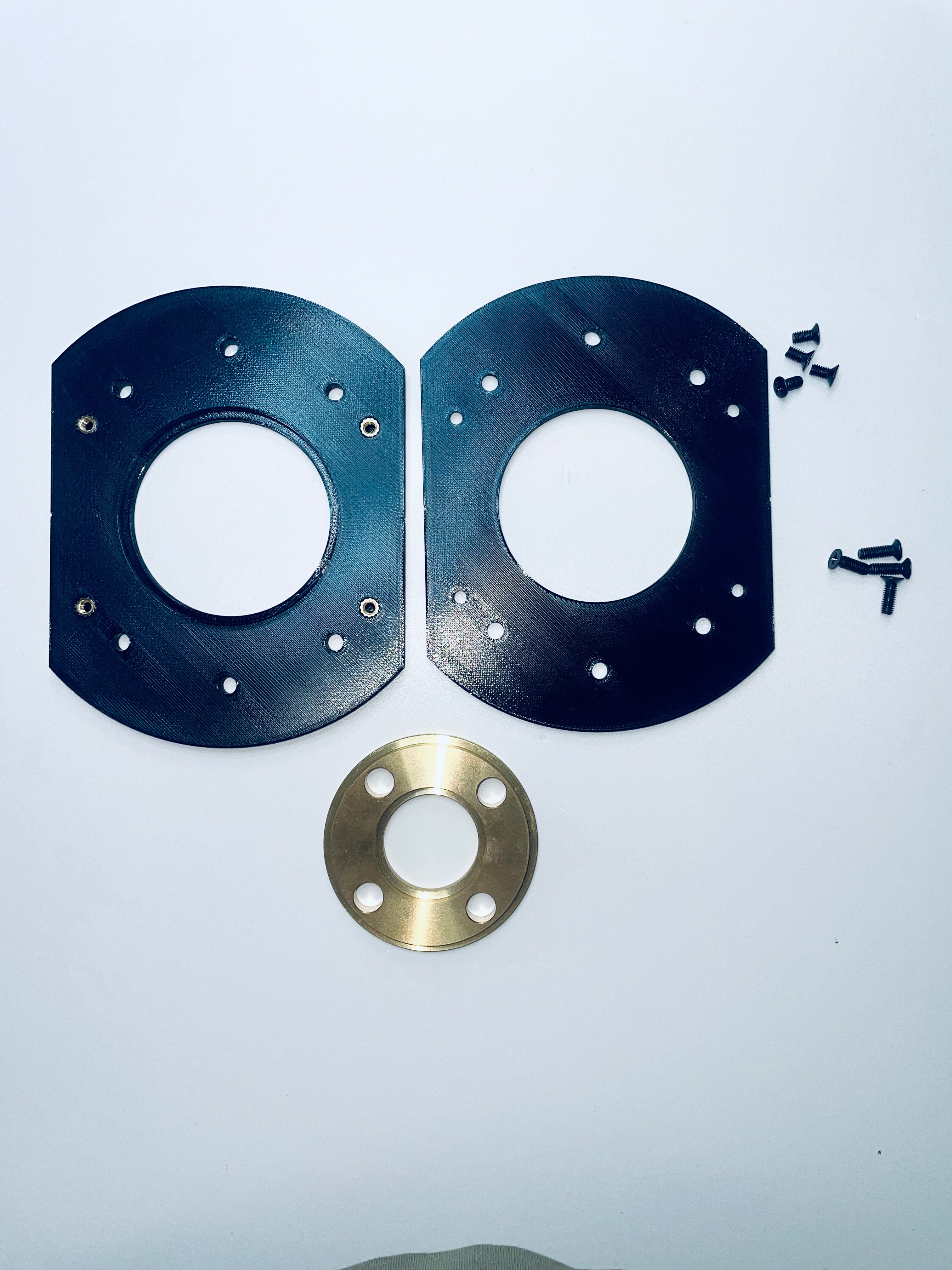 Guide Bush Adapter for DeWalt DCW600 / DCW604 Plunge Base – Fits Katsu Brass Guide Bushings