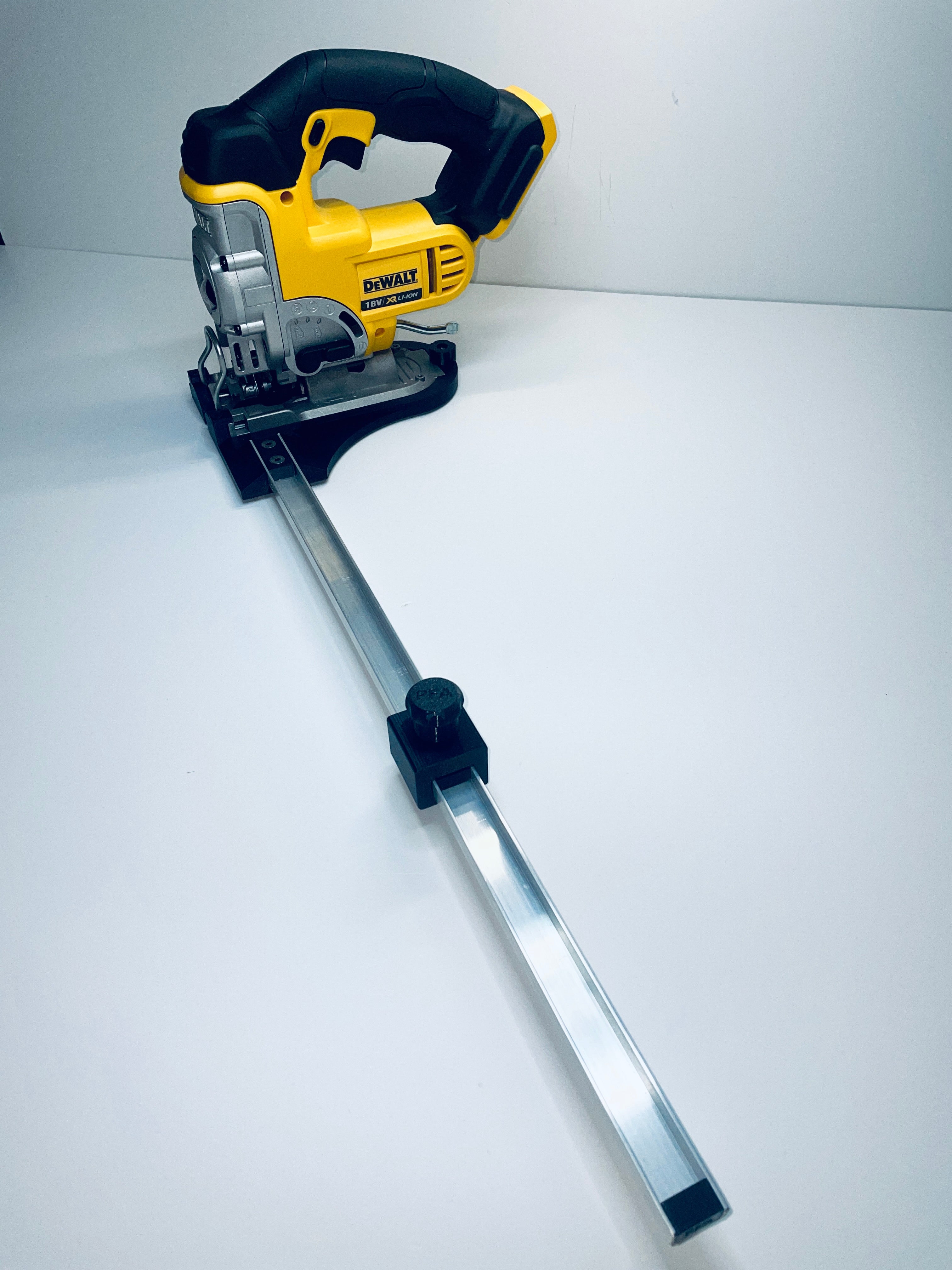 Circle Cutting Jig for DeWalt DCS331 / DW331 Jigsaw – Adjustable Radius 150mm-500mm and 150mm to 1000mm