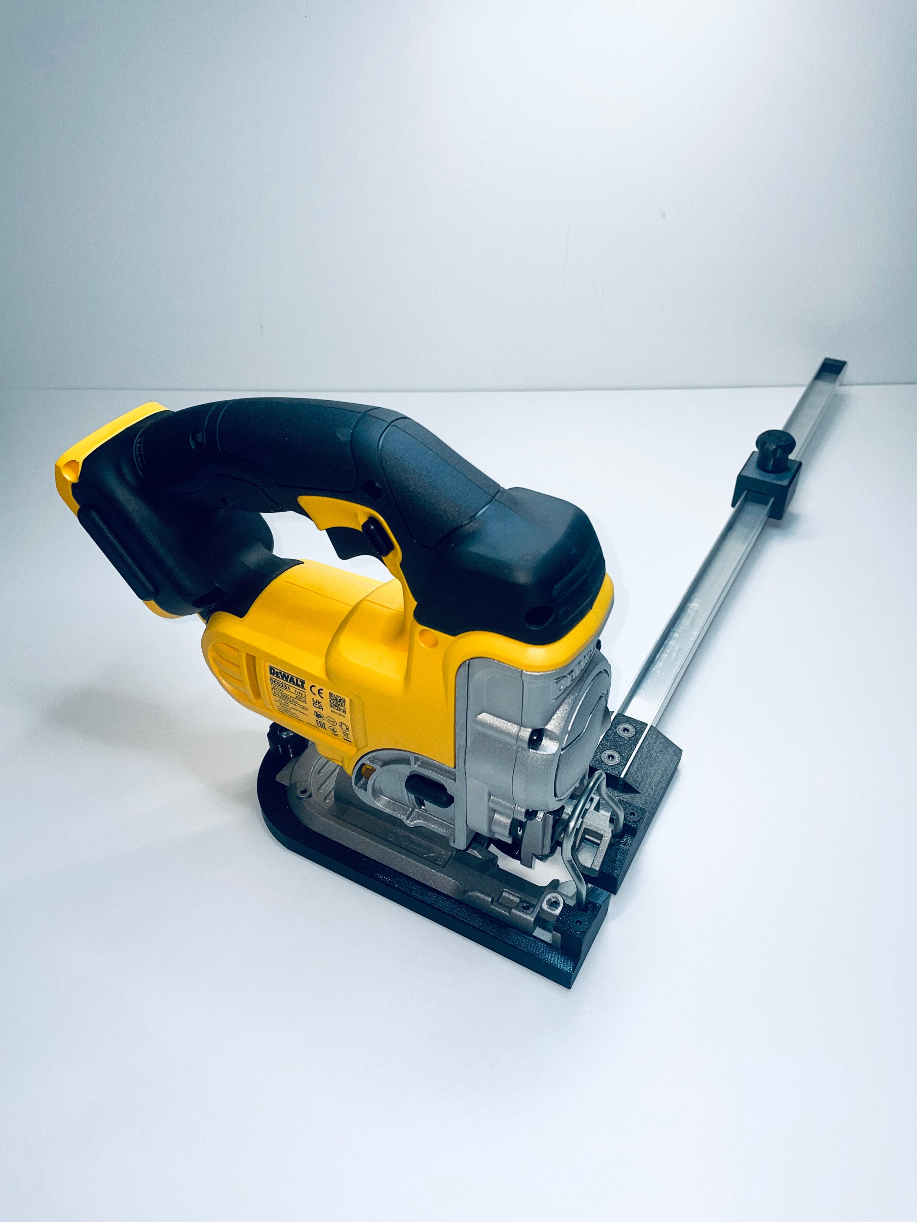 Circle Cutting Jig for DeWalt DCS331 / DW331 Jigsaw – Adjustable Radius 150mm-500mm and 150mm to 1000mm