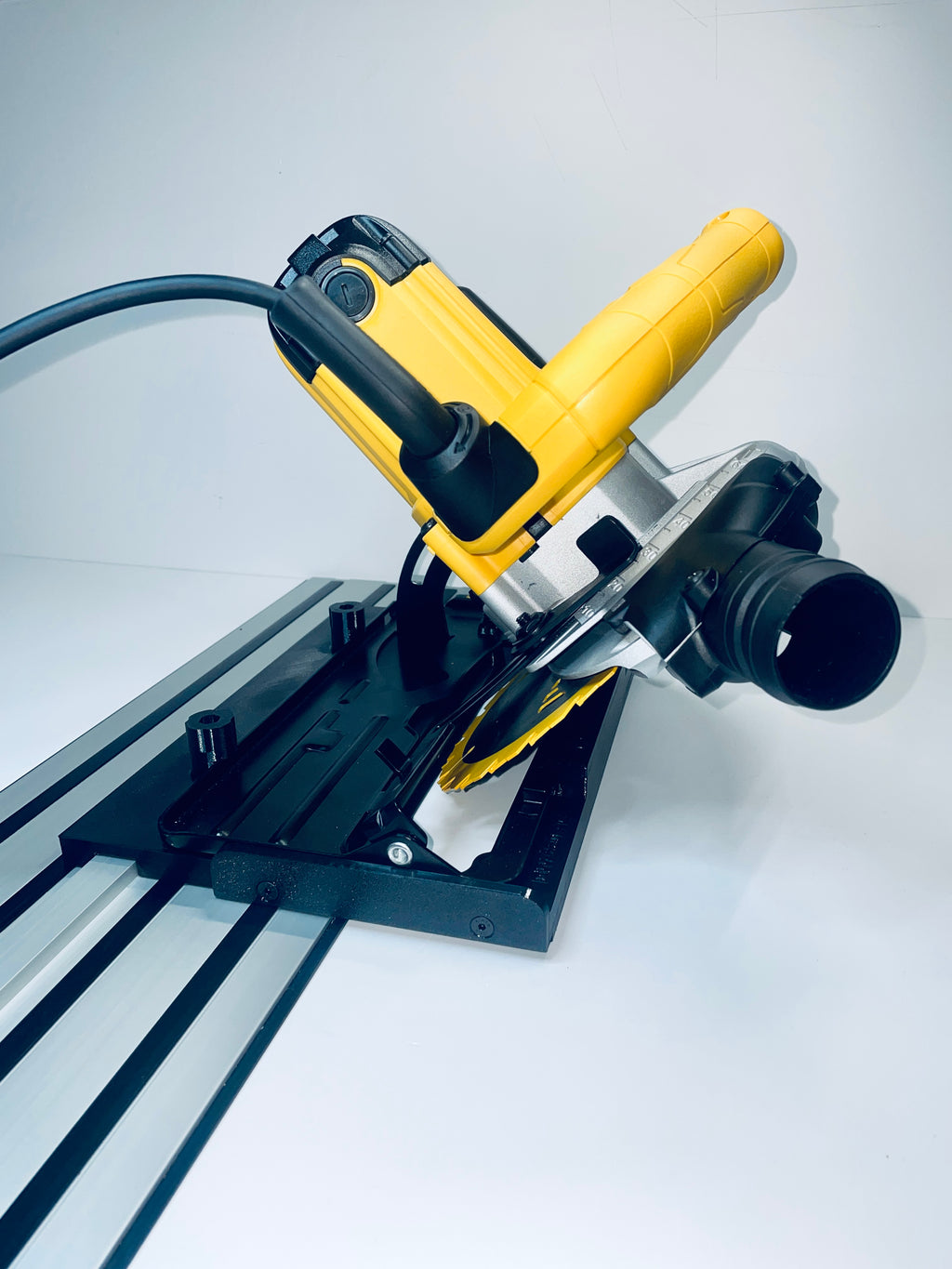 Angle Cut Guide Rail Adapter for DeWalt DWE560 / DWE560K Circular Saw – For DeWalt Guide Rail